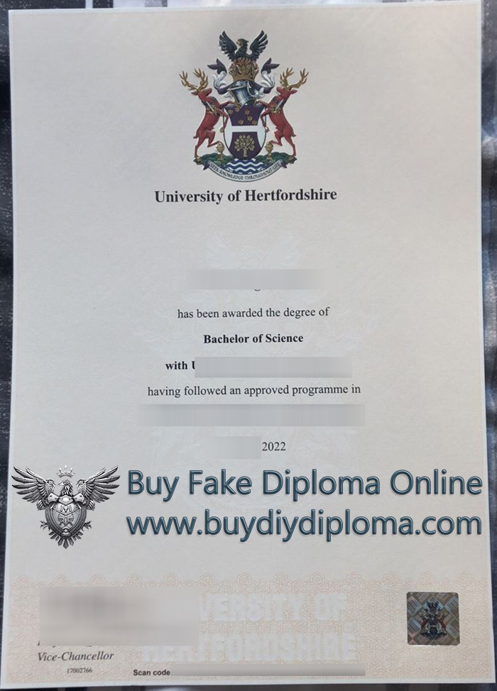 University of Hertfordshire degree 2022