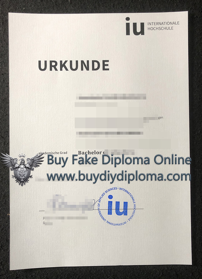 IU Internationale Hochschule Urkunde, IU diploma